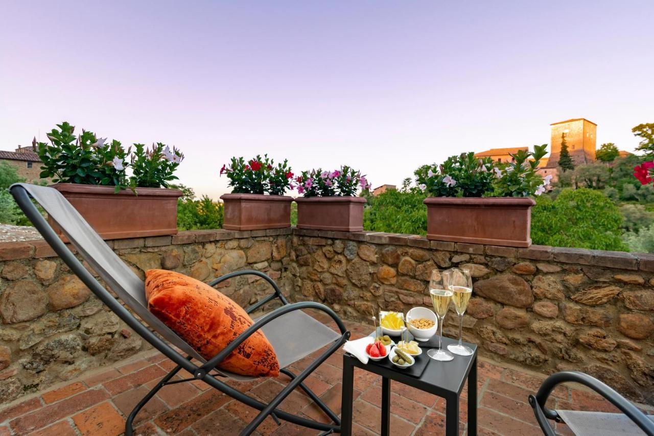 Relais Le Macine Di Stigliano Hotel Sovicille Bagian luar foto