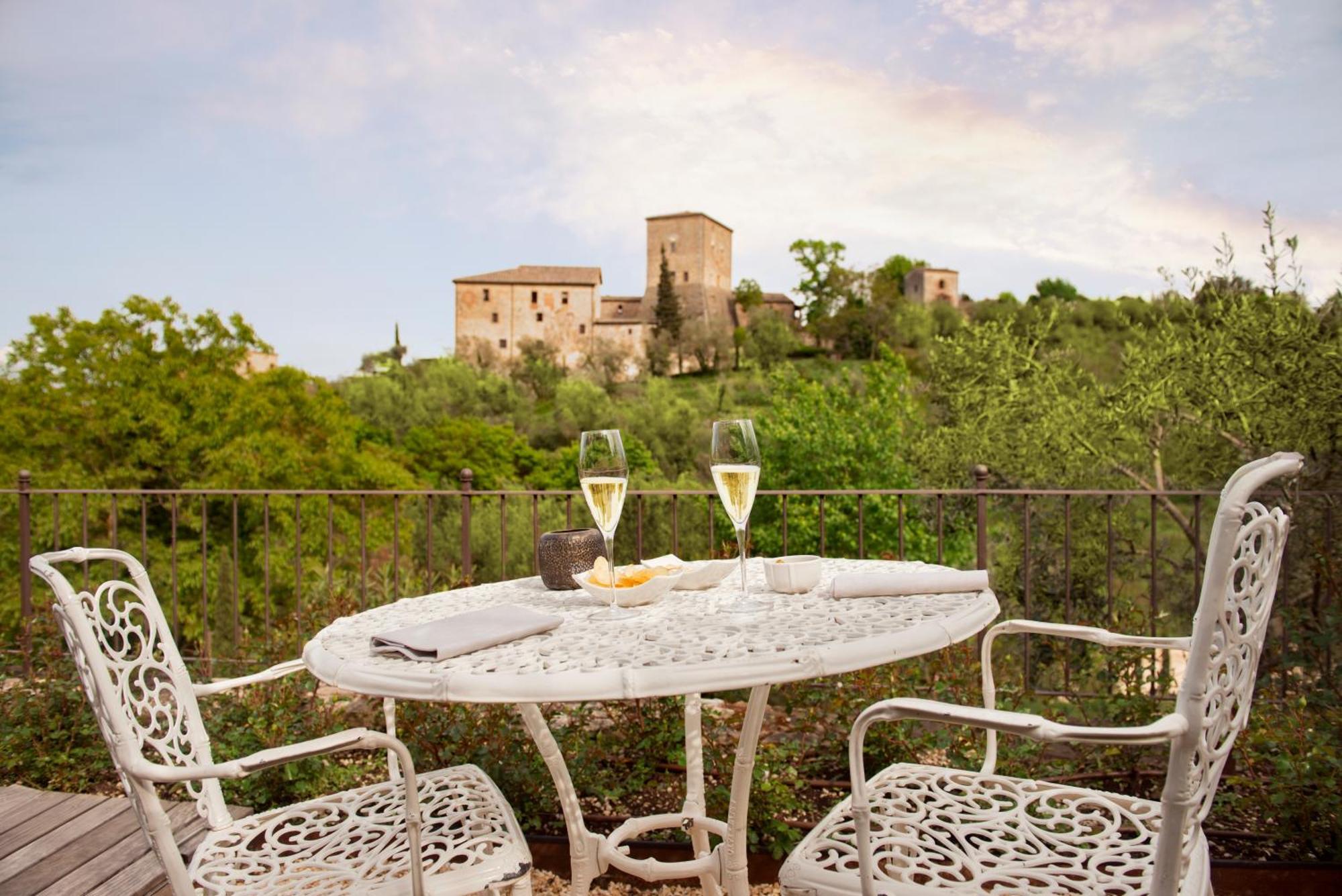 Relais Le Macine Di Stigliano Hotel Sovicille Bagian luar foto